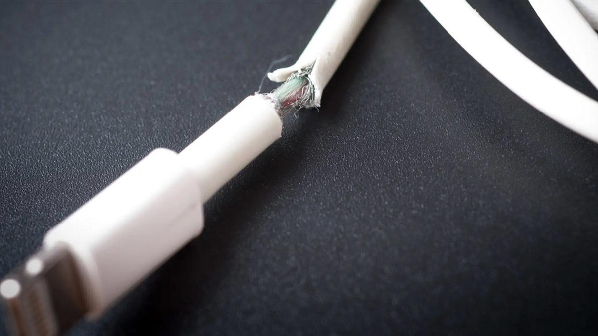 Sık Sık Bozuldukları İçin İnsanı Canına Tak Ettiren 14 Elektronik Alet