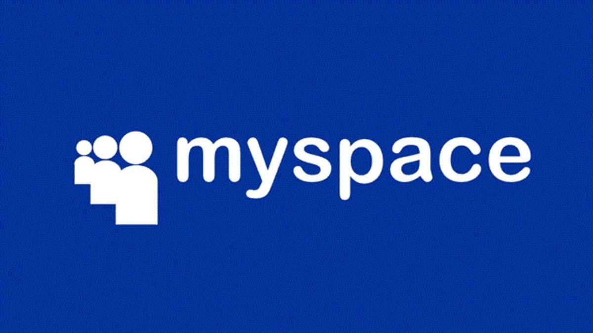 2000’li Yıllarda Saatlerimizi Harcarken Şimdilerde Yüzüne Bile Bakmadığımız Efsane İnternet Siteleri