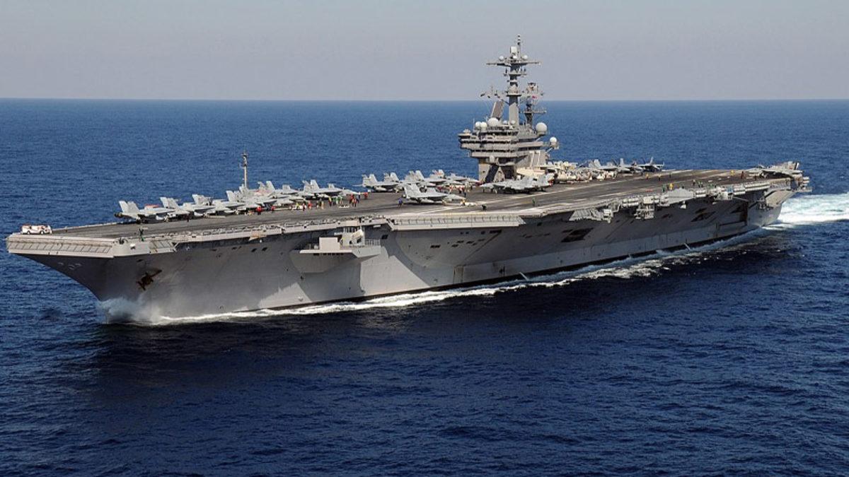 Savaş Uçakları, Uçak Gemilerindeki Kısa Pistlerden Nasıl Oluyor da Kolayca Kalkabiliyor?