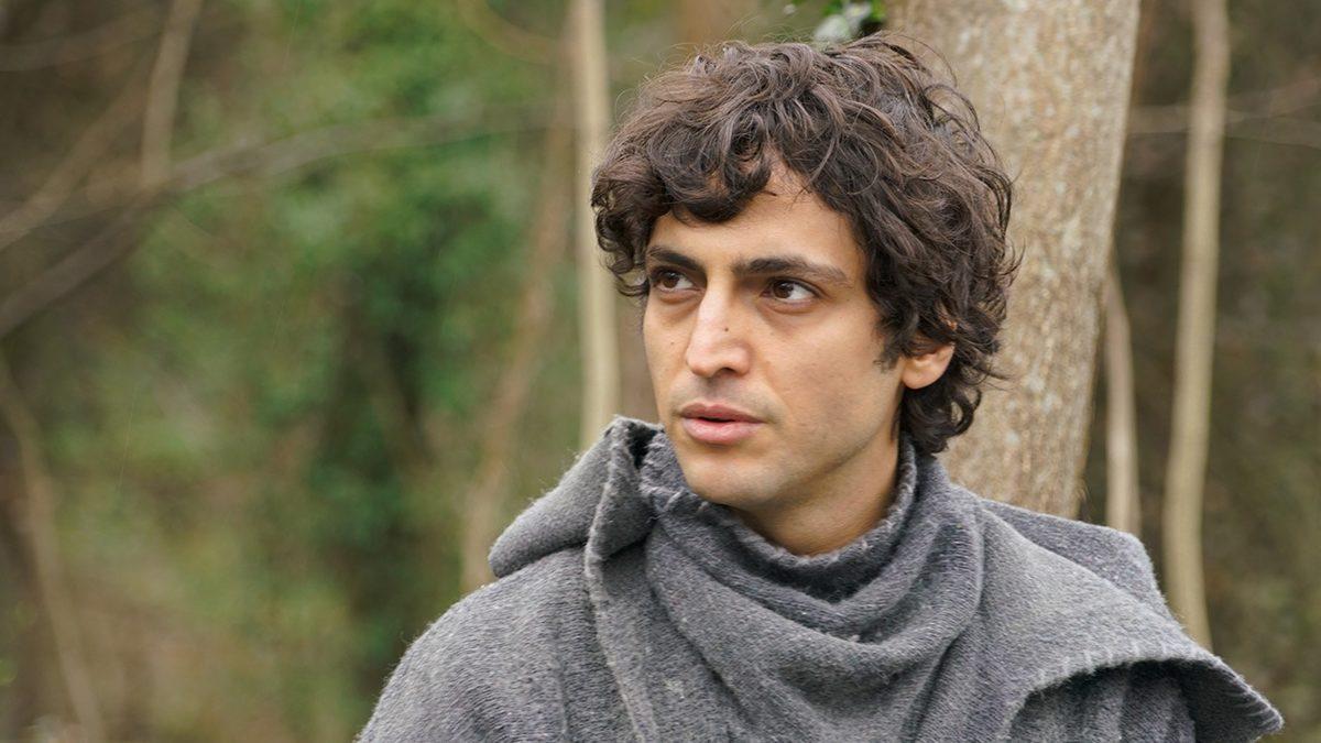 Medcezir ve Mucize Doktor Dizilerindeki Performansıyla Hatırladığımız Taner Ölmez’in Rol Aldığı 10 Dizi ve Film