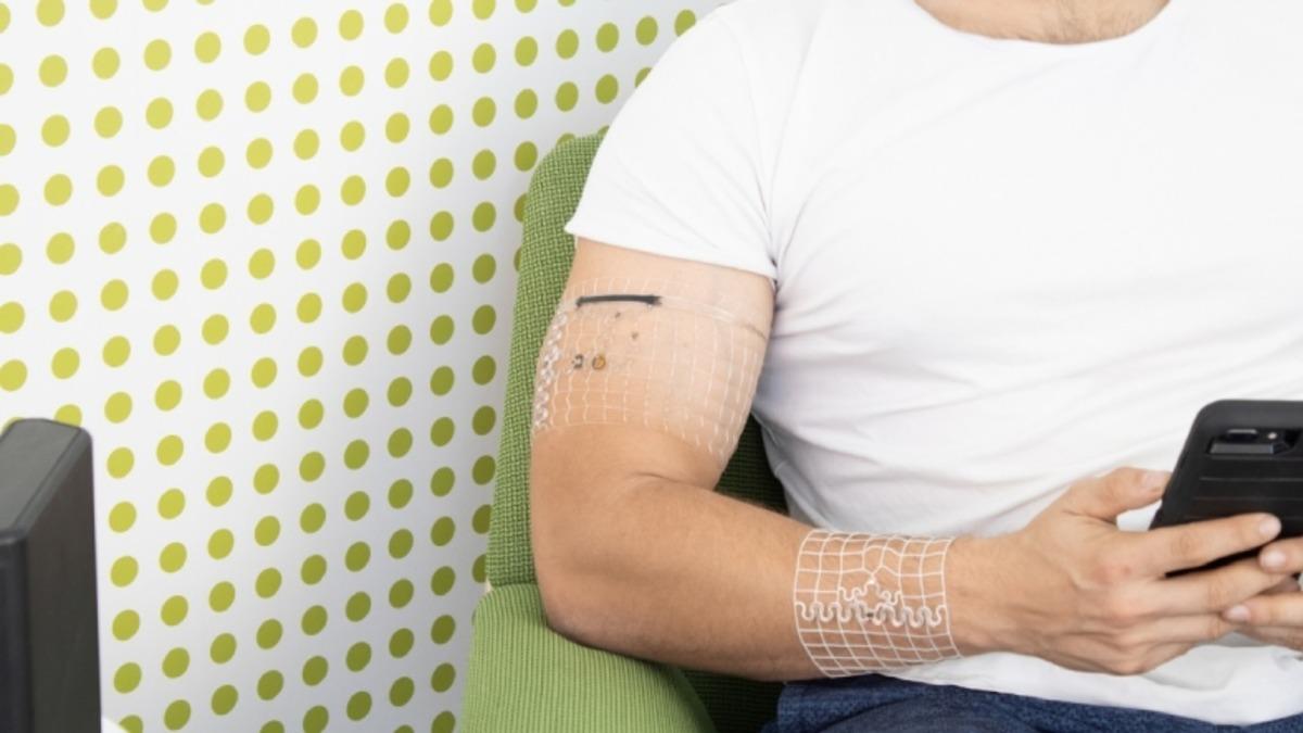 Bilim İnsanları, Şarj Derdini Ortadan Kaldıran Giyilebilir Bir Cihaz Geliştirdiler