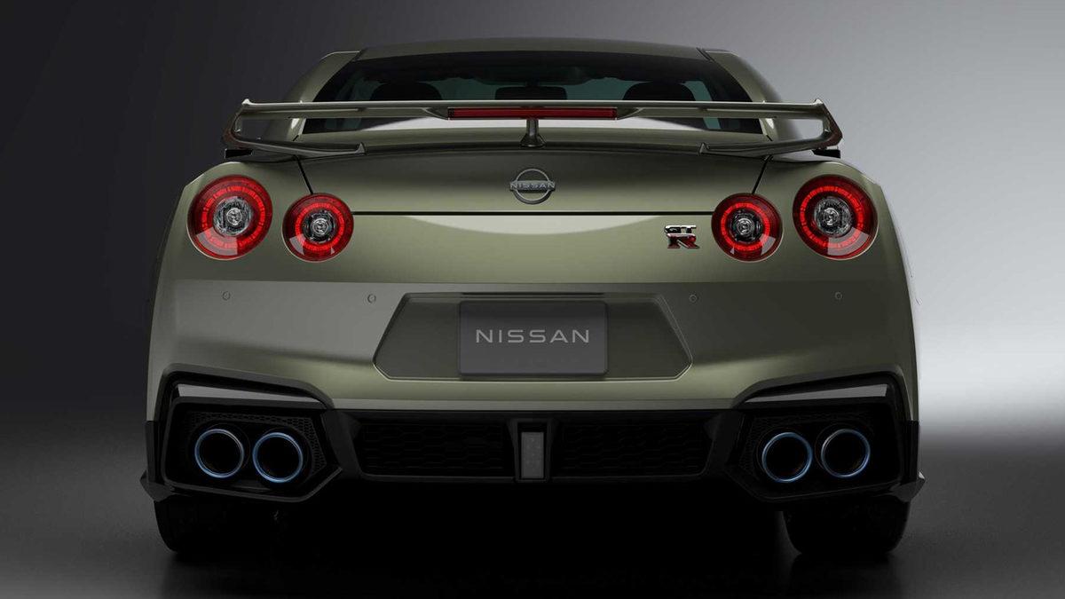 2024 Nissan GT-R Tanıtıldı! Her Bir Noktası Kendine Hayran Bırakıyor