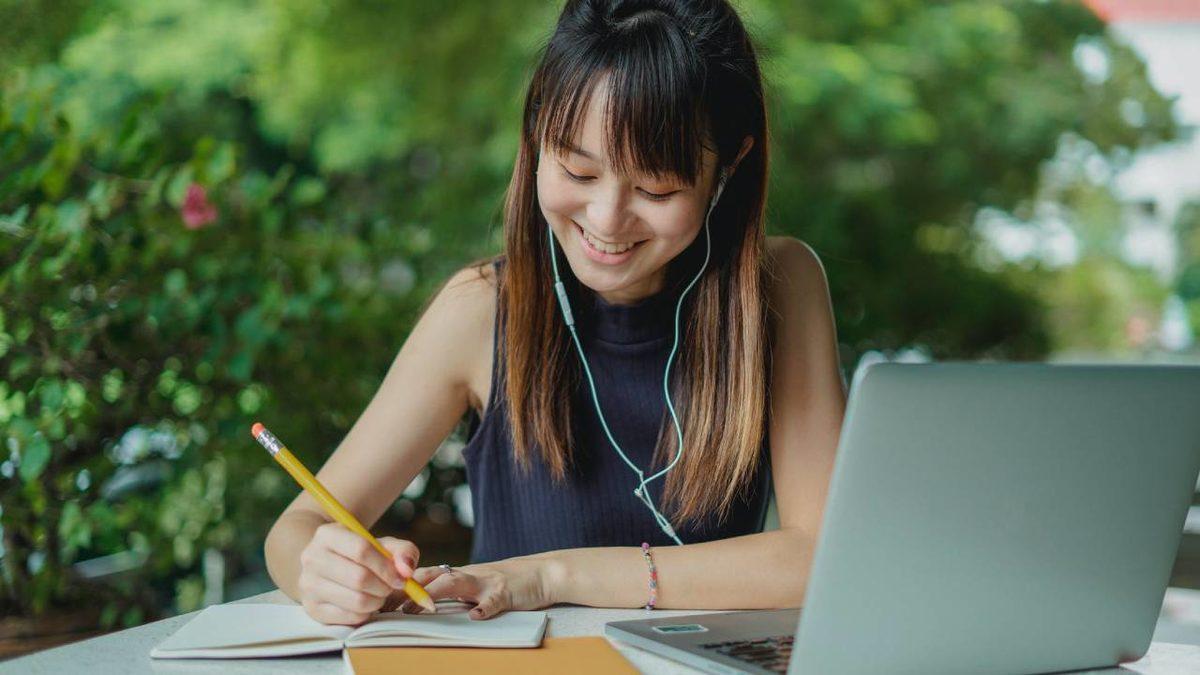 YKS’ye Hazırlanmaya Başlayanlar Toplansın: Birbirinden Verimli 7 Ders Çalışma Tekniğini Açıklıyoruz