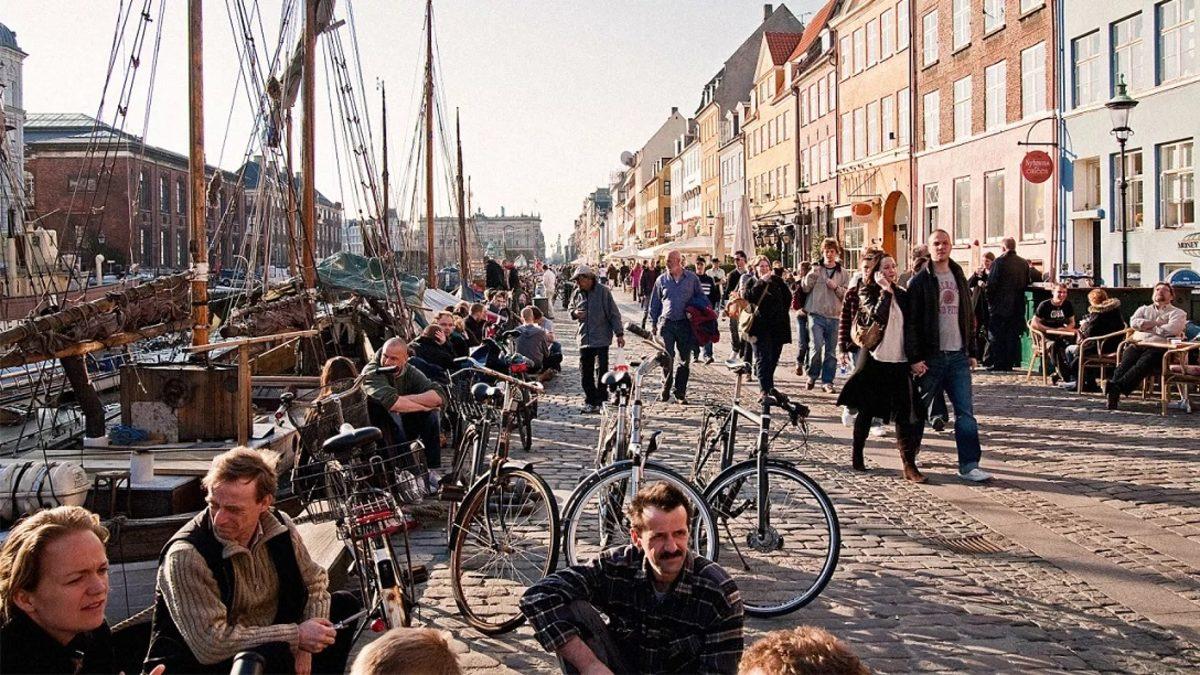 Dünyanın En Mutlu İnsanlarının Yaşadığı Danimarka Hakkında Birbirinden İlginç 11 Bilgi