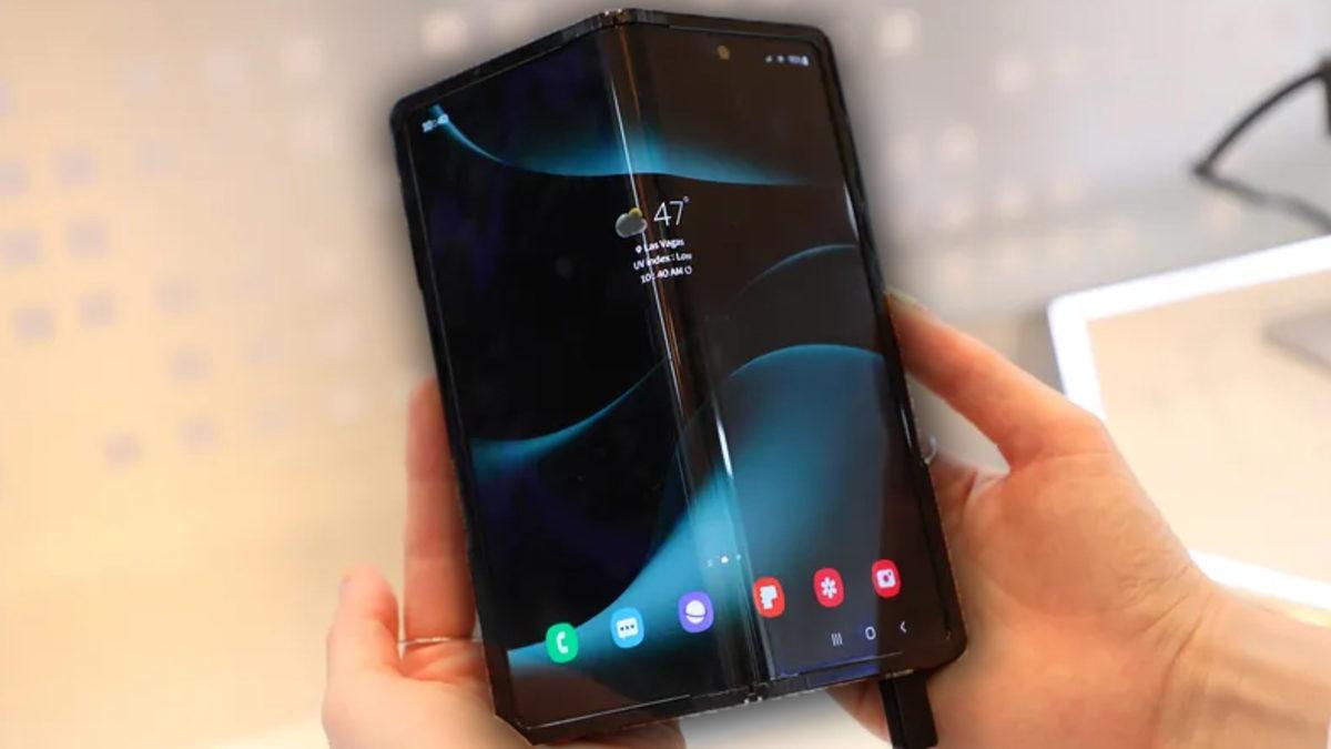 Samsung’un Yeni Katlanabilir Ekran Tasarımı, Bir Taşla İki Kuşu Vuracak: Hem Öne Hem Arkaya Katlanan ’Boşluksuz’ Ekran
