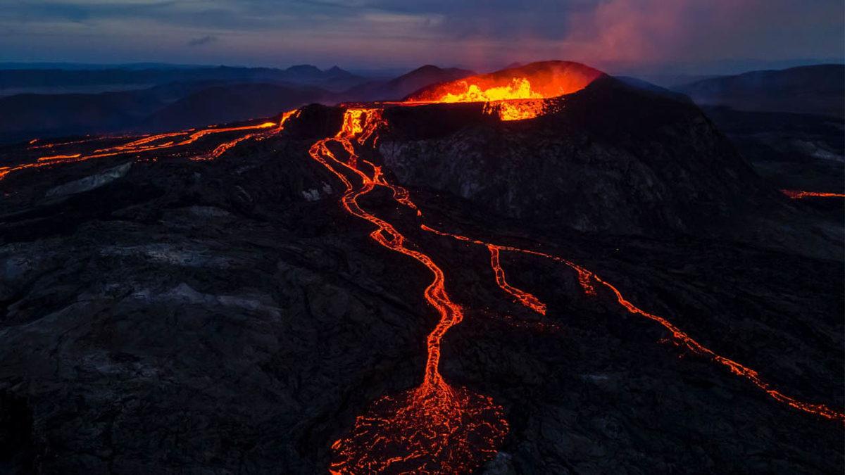 Ege Denizi’ndeki Bir Adada Magma Tabakası Tespit Edildi: 