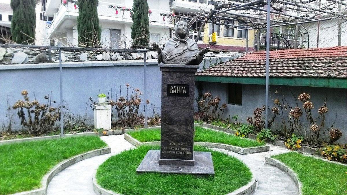 Baba Vanga’nın Meşhur Kehanetleri ile İlgili Kimsenin Size Anlatmadığı ’’Ürkütücü’’ Gerçekler