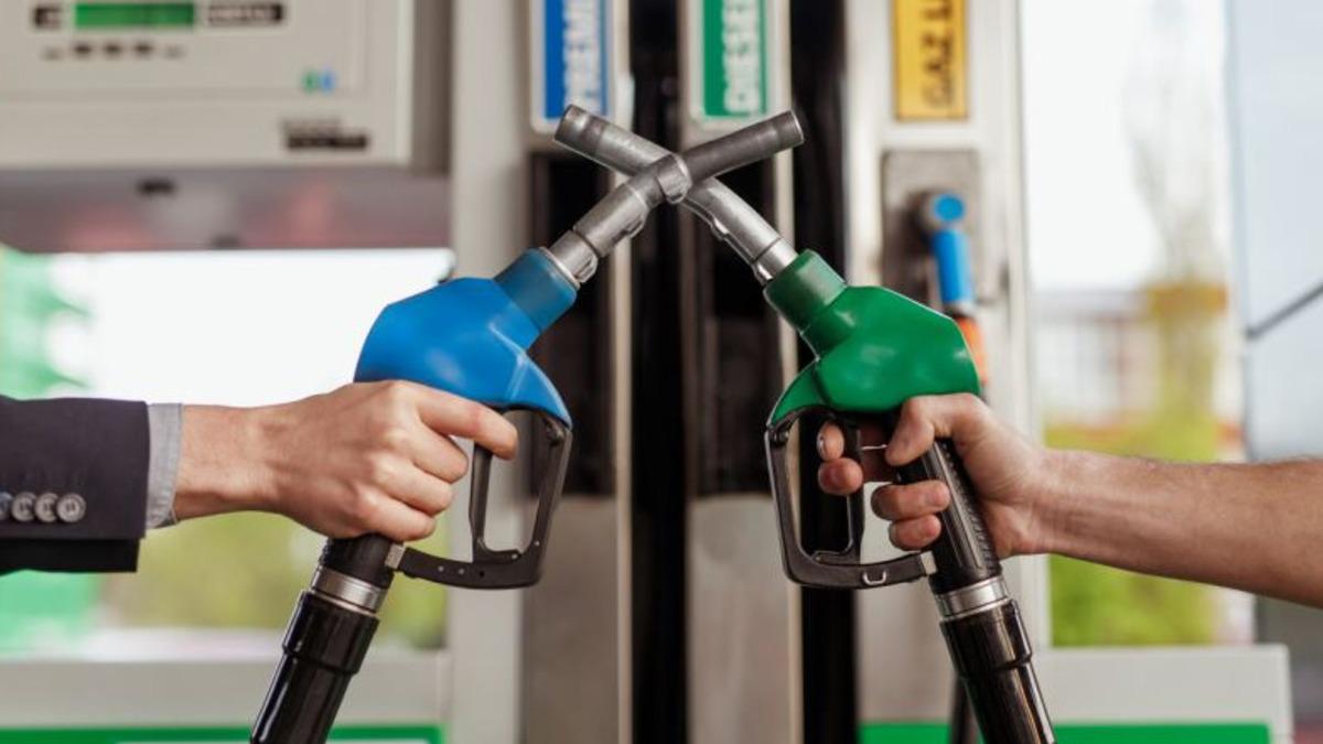 Benzine 40, Motorine 41 Kuruş Zam Geliyor: Artık Pompaya Yansıyacak!