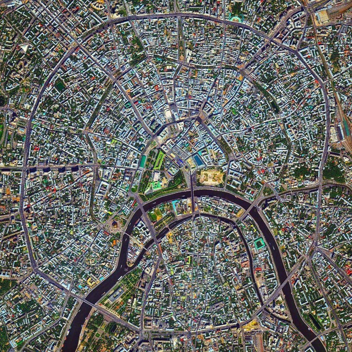 Siz Hangisinde Yaşamak İsterdiniz? Kaosun ve Kusursuz Düzenin Buluştuğu Kuş Bakışı 37 Şehir Manzarası