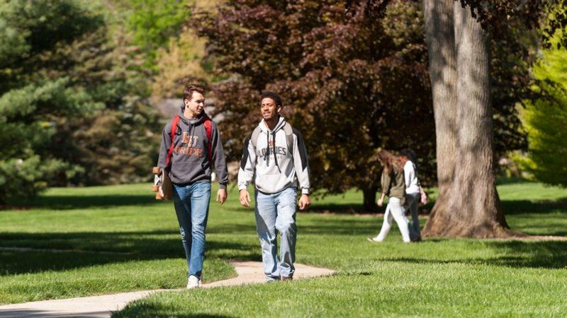 Üniversiteye Yeni Başlayanların Hayatını Kurtarmasa da Kolaylaştıracak 9 Tavsiye