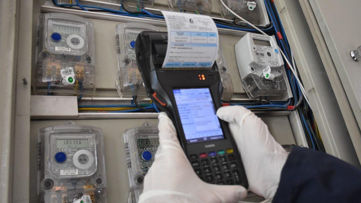 Fatura Kabarmasın Diye Elektrikli Aletleri 