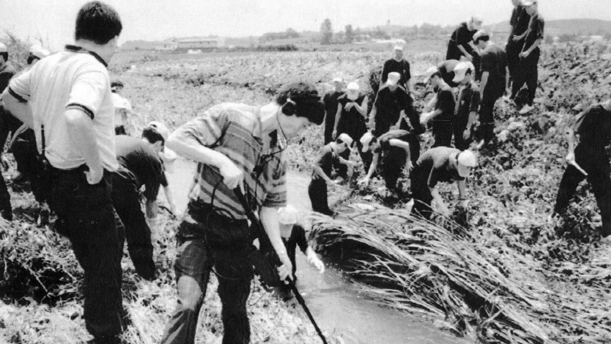 Kadınların Yıllarca Dışarıya Çıkamamasına Neden Olan Seri Katilin Kan Donduran Hikayesi [+18]