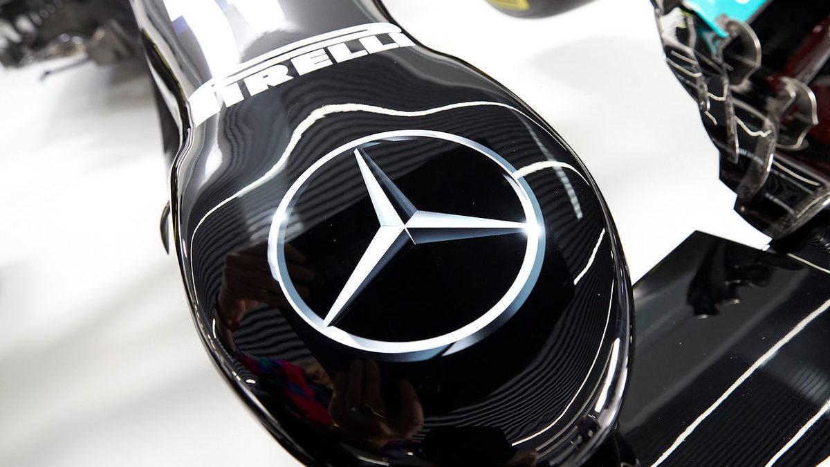 Mercedes Formula 1 Takımı, Petronas ile Yollarını Ayırıyor: Yeni Sponsor Şimdiden Belli