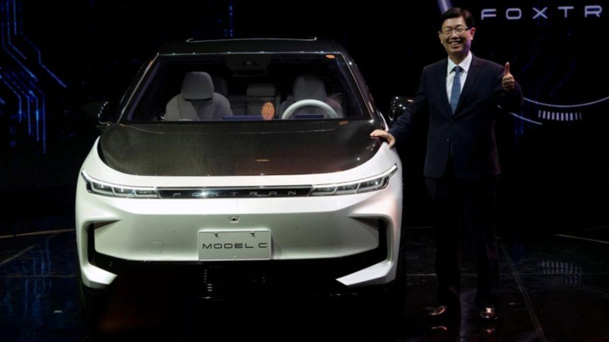 iPhone Üreticisi Foxconn, Elektrikli Otomobil Prototiplerini Tanıttı: Apple Car İlk Kez Ortaya Çıkmış Olabilir