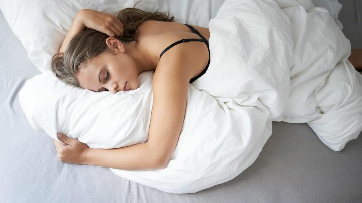 Kafanızı Duvarlara Vurma İsteği Uyandıran Migren Ağrısını Evde Nasıl Geçirebilirsiniz?