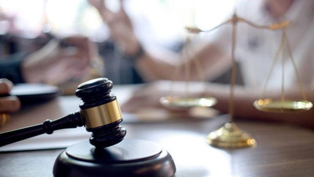 Film Gibi Dava: Boşanma Aşamasındaki Kadın, Eşinin Telefonuna Casus Yazılım Yükledi, Adam Eve Gizli Kamera Döşedi