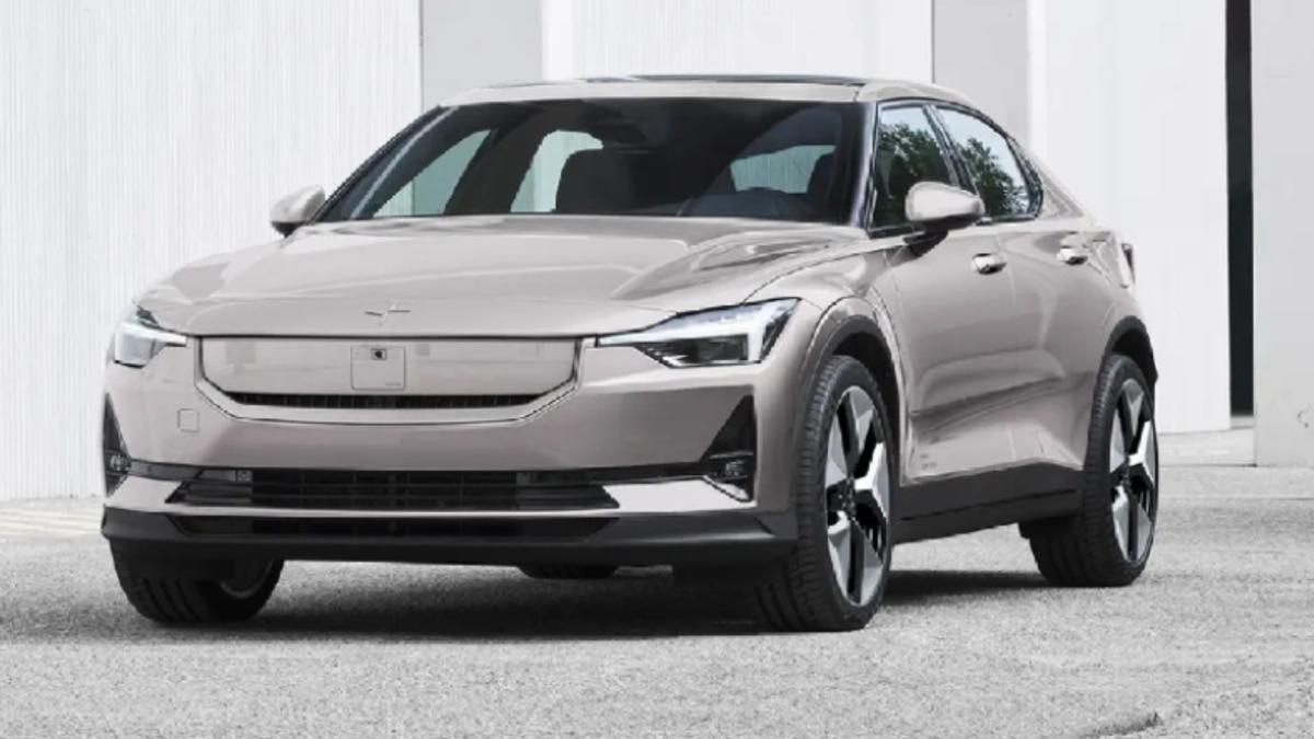 2024 Polestar 2, Ağzınızın Suyunu Akıtacak Tasarımı ve Özellikleriyle Tanıtıldı: Tesla Model 3’ün Korkulu Rüyası Olacak!