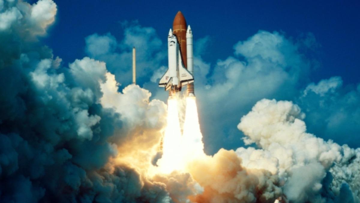 Çin, Dünyanın En Güçlü Katı Yakıtlı Motorunu Test Etti