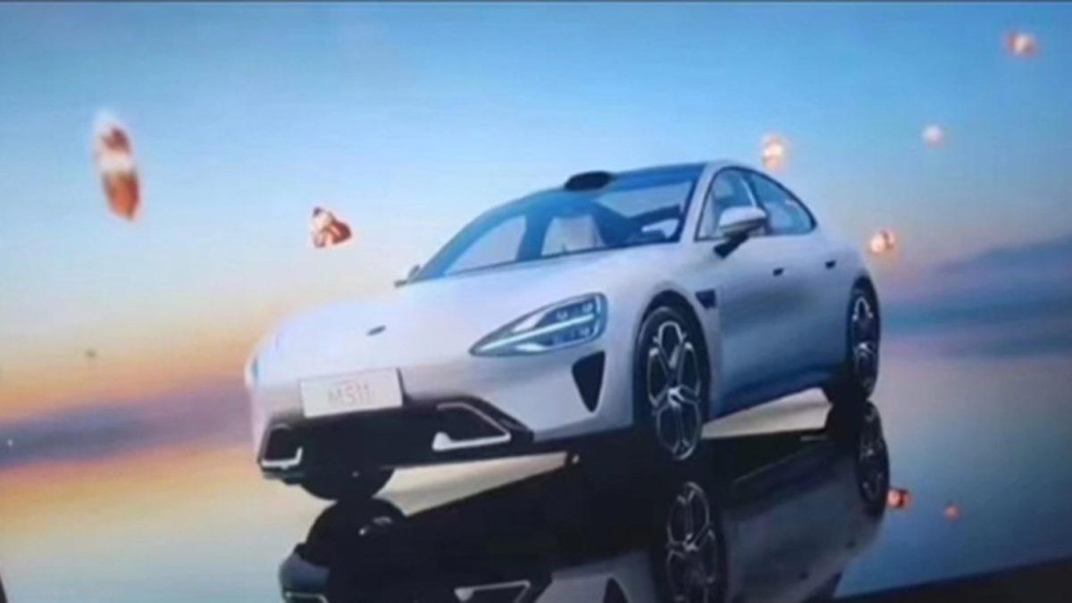 Xiaomi’nin İlk Arabasının Yeni Görüntüleri Ortaya Çıktı: Tam Elektrikli Olmayabilir