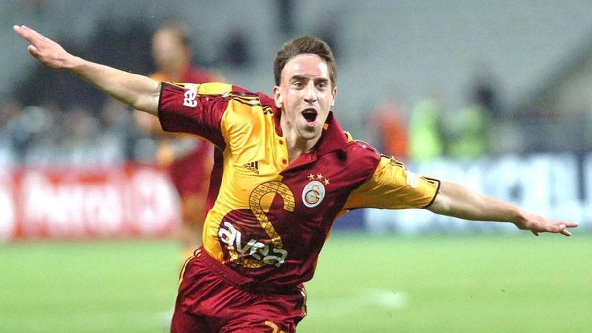 Beşiktaş – Galatasaray Derbisi Yaklaşırken Hafızalara Kazınan 20 Derbi