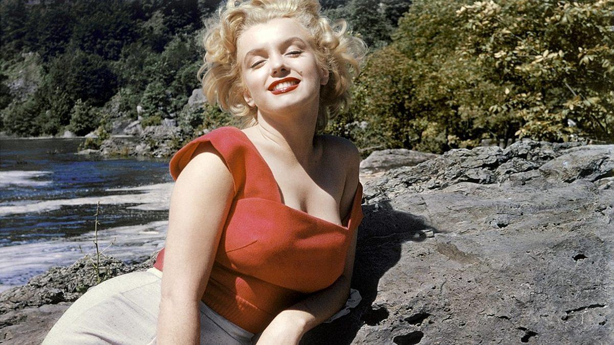 Bir Seks İkonu Olarak Görülmesine Rağmen Aslında Gerçek Bir Entelektüel Olan Marilyn Monroe Hakkında 11 Enteresan Bilgi
