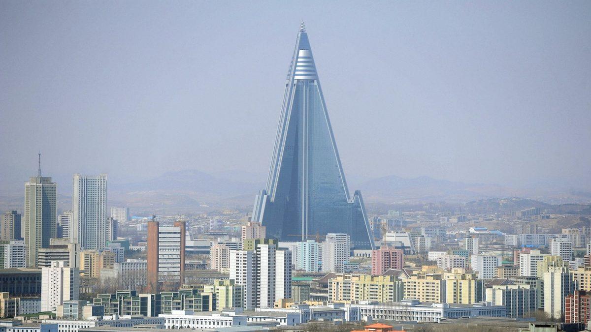 Büyük Hayallerle Başlanıp Hüsranla Biten Birbirinden ’Çılgın’ Mega Projeler