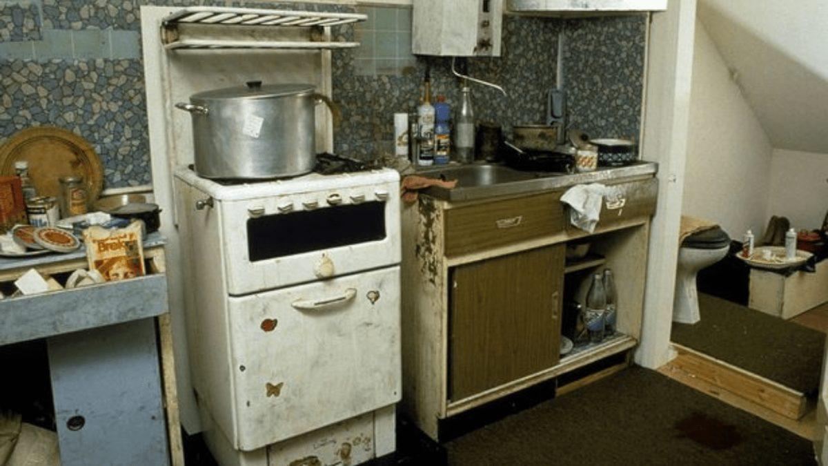 Canavar Seri Katil Dennis Nilsen’ın Günlüklerinde Yazan Bu Gerçekler Kanınızı Donduracak!