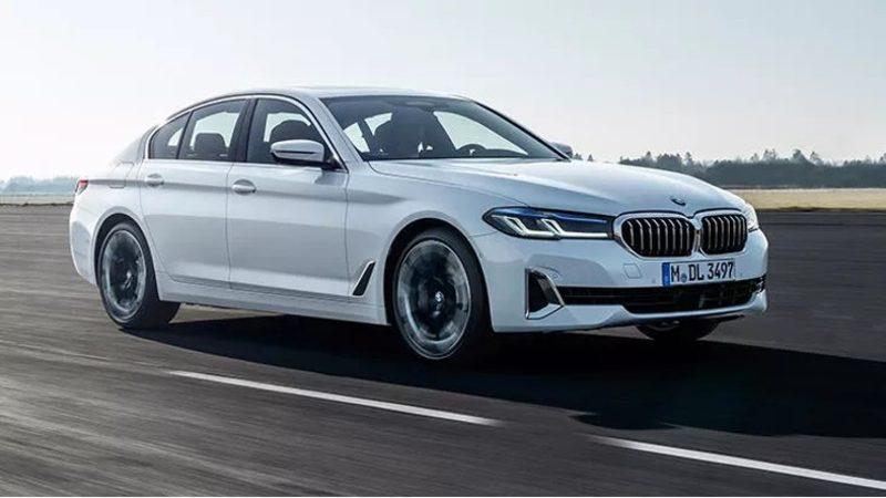 Özellikleriyle Güldürüp Fiyatıyla Üzen BMW 5 Serisi Sedan’ın Dikkat Çeken Özellikleri ve Fiyat Listesi
