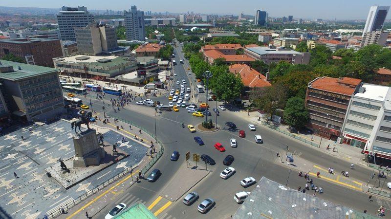 Senin Kocanın Evi Yok: Ev Fiyatlarının Dudak Uçuklatan Değişimi