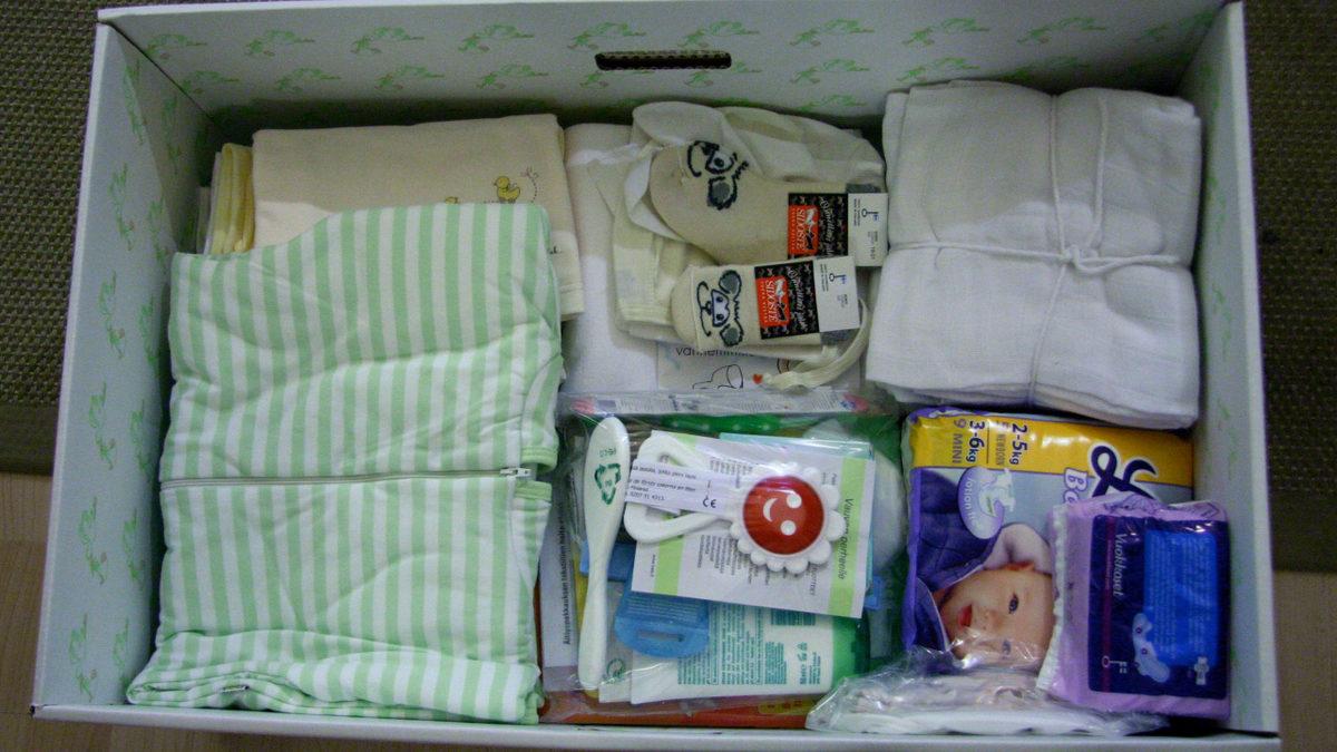 Finlandiya’yı ’Dünyanın En Mutlu Ülkelerinden Biri’ Yapan Şahane Fikirlerden Sadece Biri: Baby Box Projesi