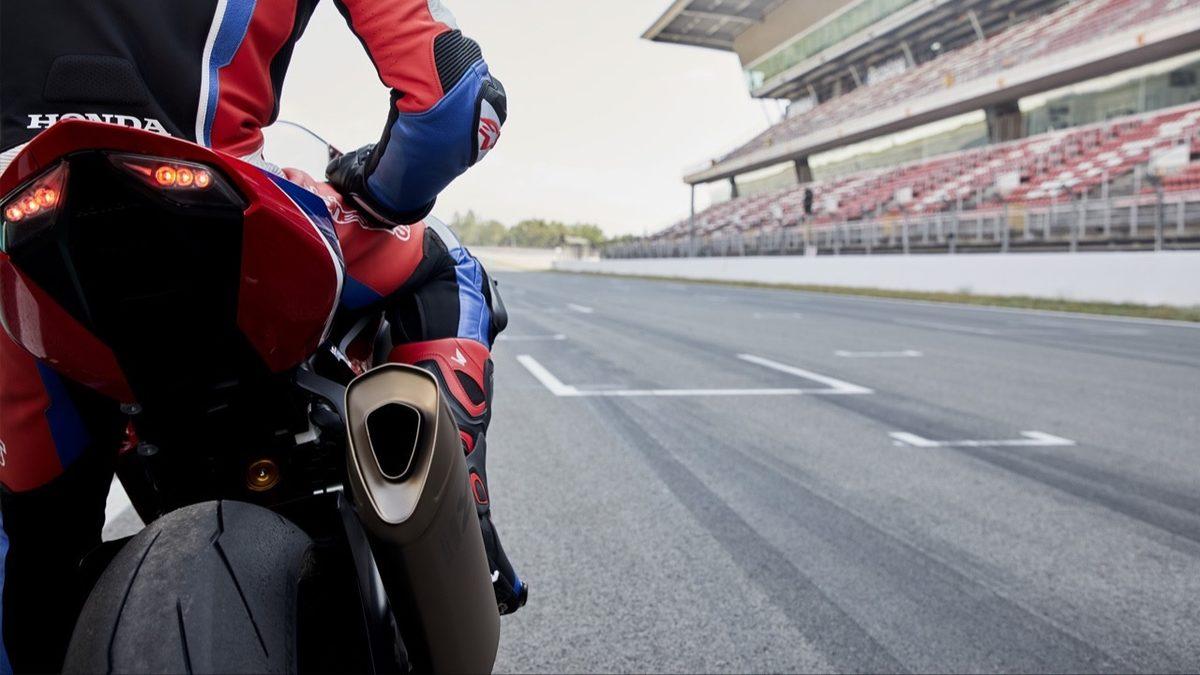 Motor Tutkunları Buraya: Honda’nın Supersport’u CBR1000RR-R Dikkat Çeken Özellikleri ve Fiyat Listesi