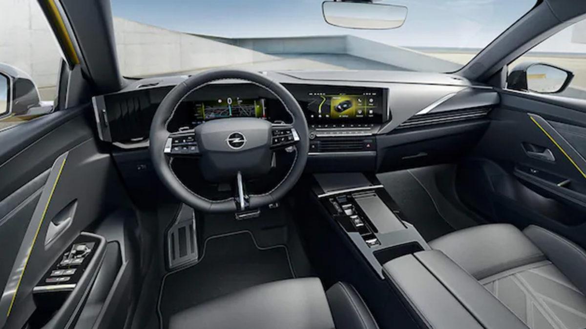 Hem Modern Tasarımı Hem de Keskin Hatlarıyla Karşımıza Çıkan 2022 Model Opel Astra’nın Dikkat Çeken Özellikleri ve Fiyat Listesi
