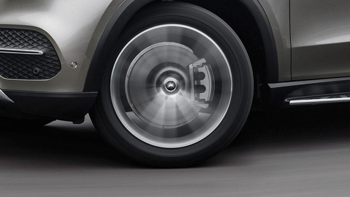 Mercedes’in Sevilen SUV’u GLE Serisinin Dikkat Çeken Özellikleri ve Fiyat Listesi