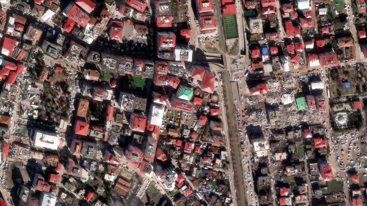 Deprem Bölgesinden Uydu Görüntüleri Paylaşıldı: Yıkımın Boyutunu Gözler Önüne Seriyor!