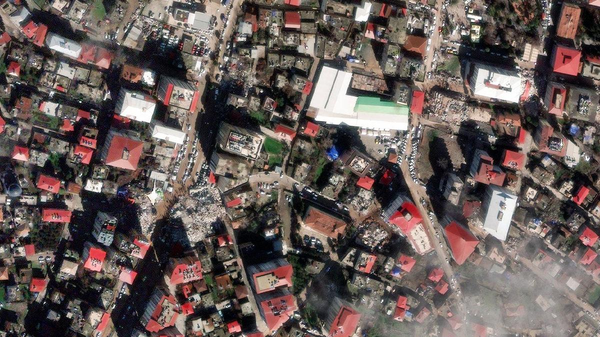 Deprem Bölgesinden Uydu Görüntüleri Paylaşıldı: Yıkımın Boyutunu Gözler Önüne Seriyor!
