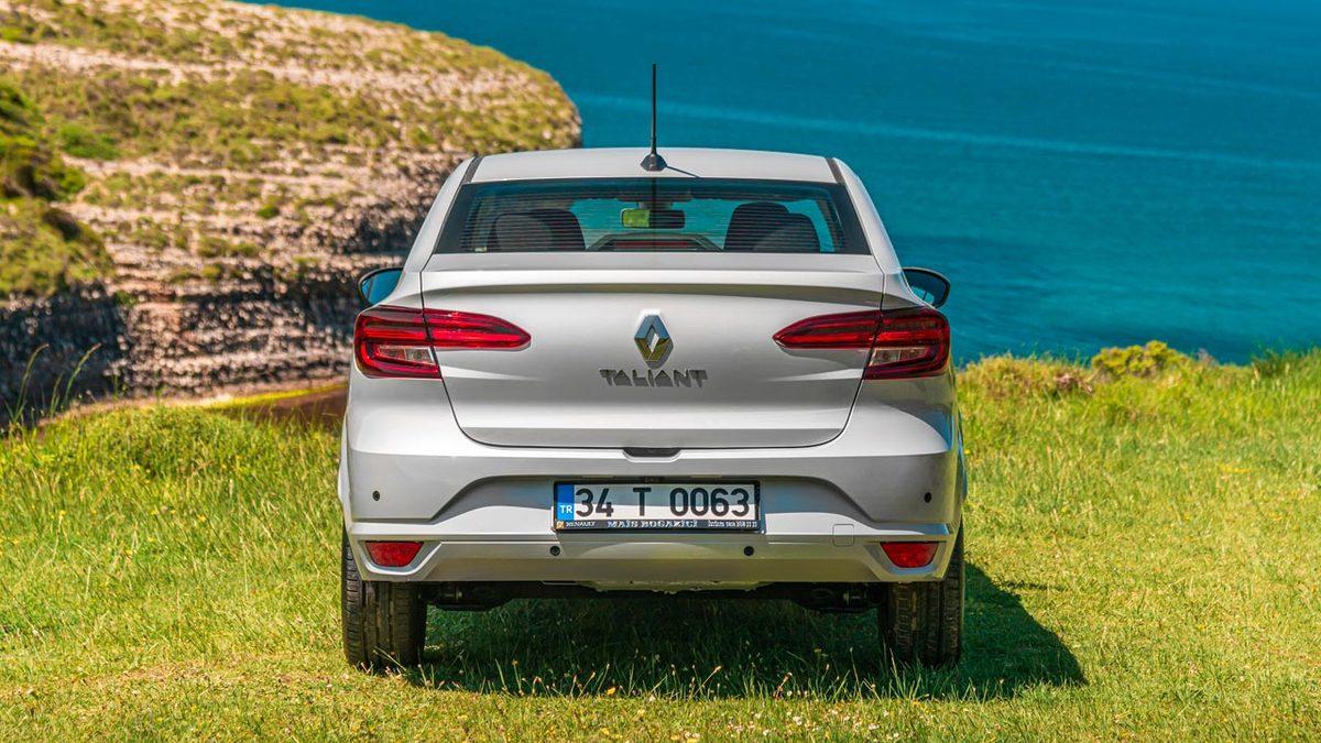 İnceledikten Sonra ’E Bu 2023 Model Broadway’ Diyeceğiniz Renault Taliant’ın Öne Çıkan Özellikleri ve Fiyat Listesi