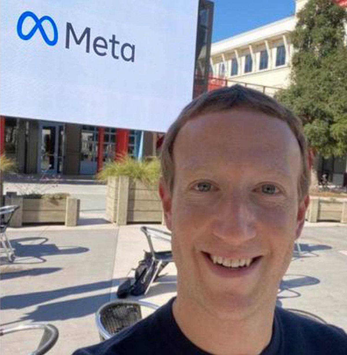 Mark Zuckerberg’in Alnı, Bir Twitter Kullanıcısı Sayesinde Paralel Evren Yolculuğuna Çıktı