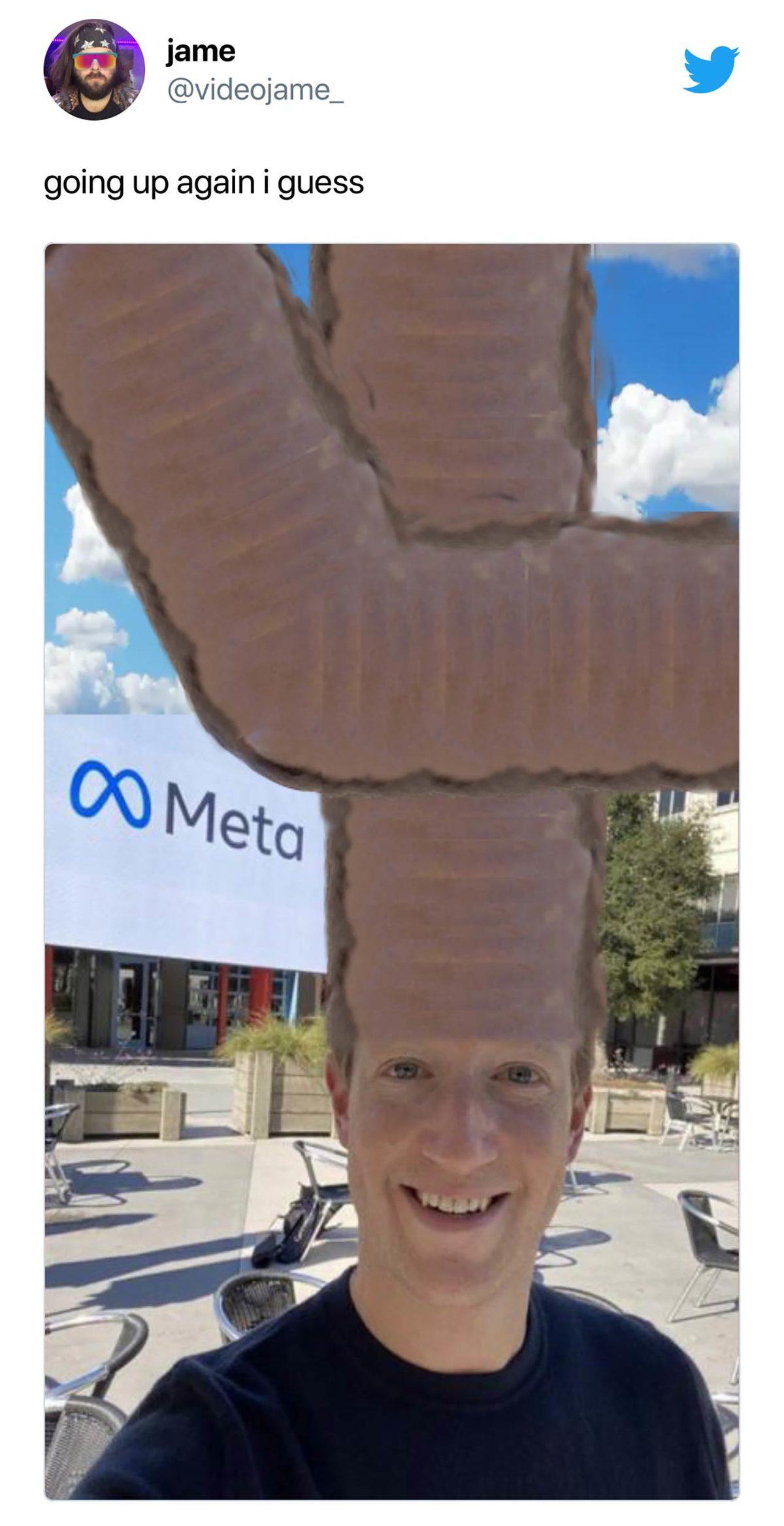 Mark Zuckerberg’in Alnı, Bir Twitter Kullanıcısı Sayesinde Paralel Evren Yolculuğuna Çıktı