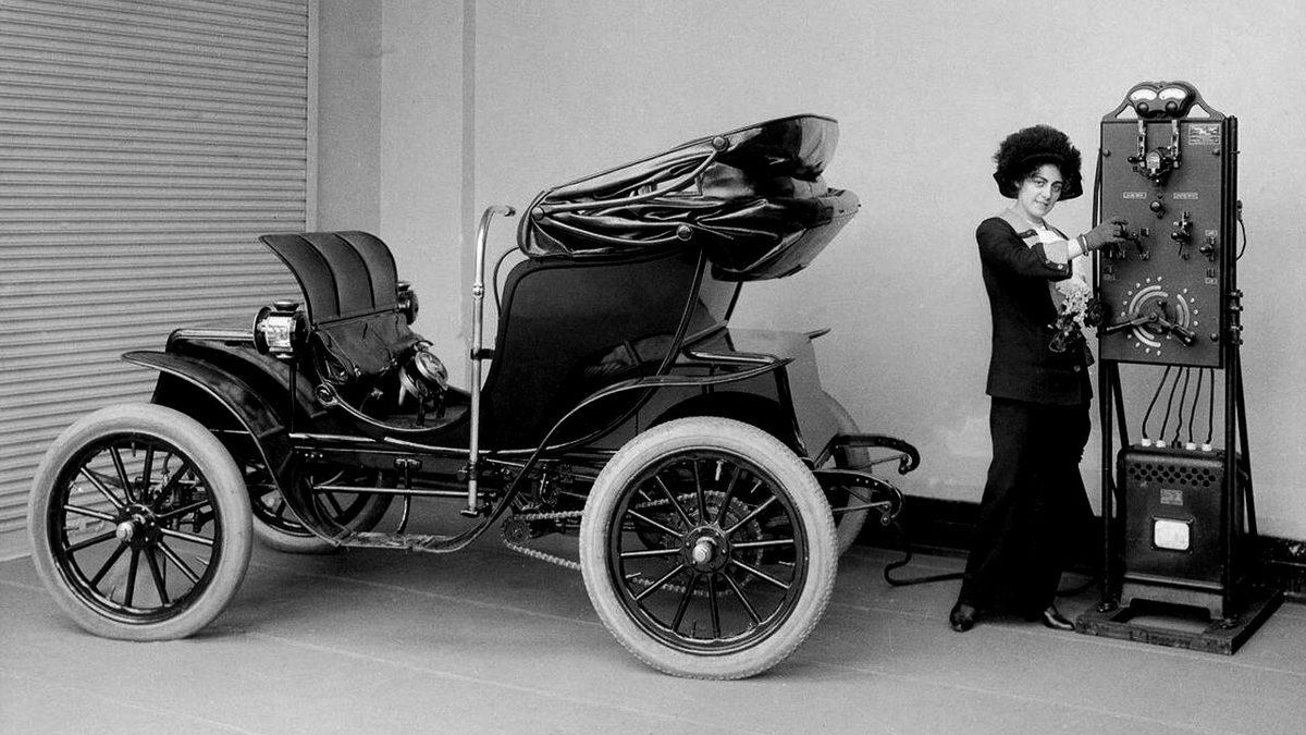İlk Elektrikli Otomobil Aslında Neden, Ne Zaman ve Nasıl Üretildi?