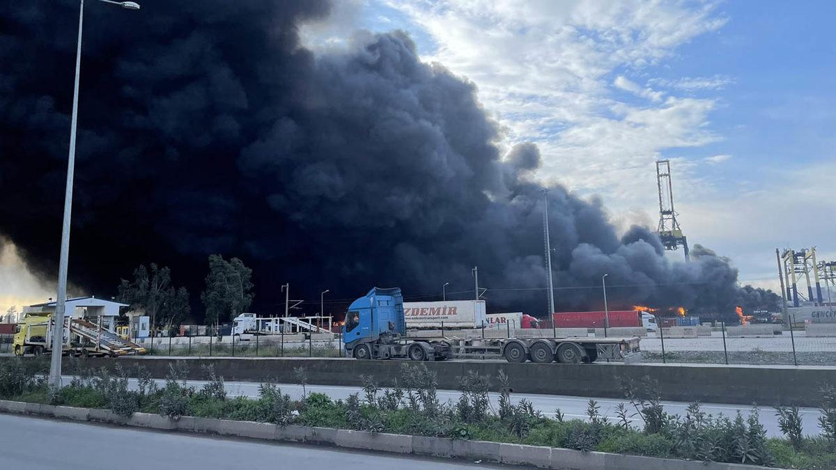 İskenderun Limanı’nda Deprem Sonrası Başlayan Yangın, 3. Gününde Kontrol Altına Alındı!