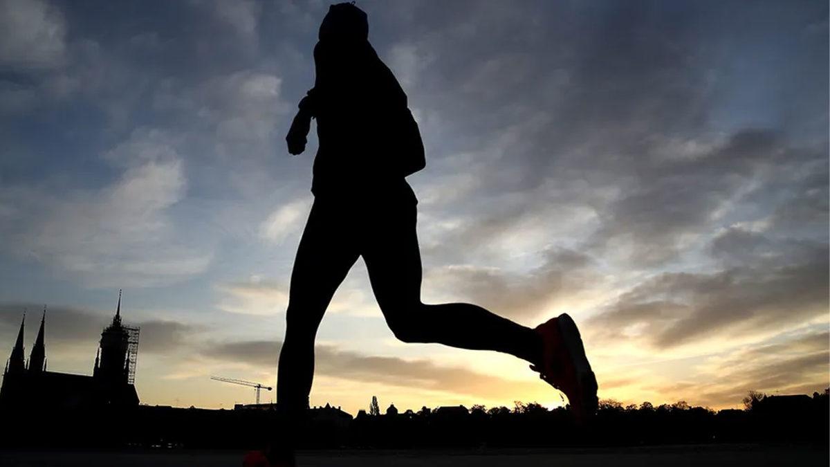 Sürekli Esneyenler Buraya: Günlük Hayatta Uyku Sorunları Yaşamamak İçin Bilime Göre Ne Yapmalıyız?