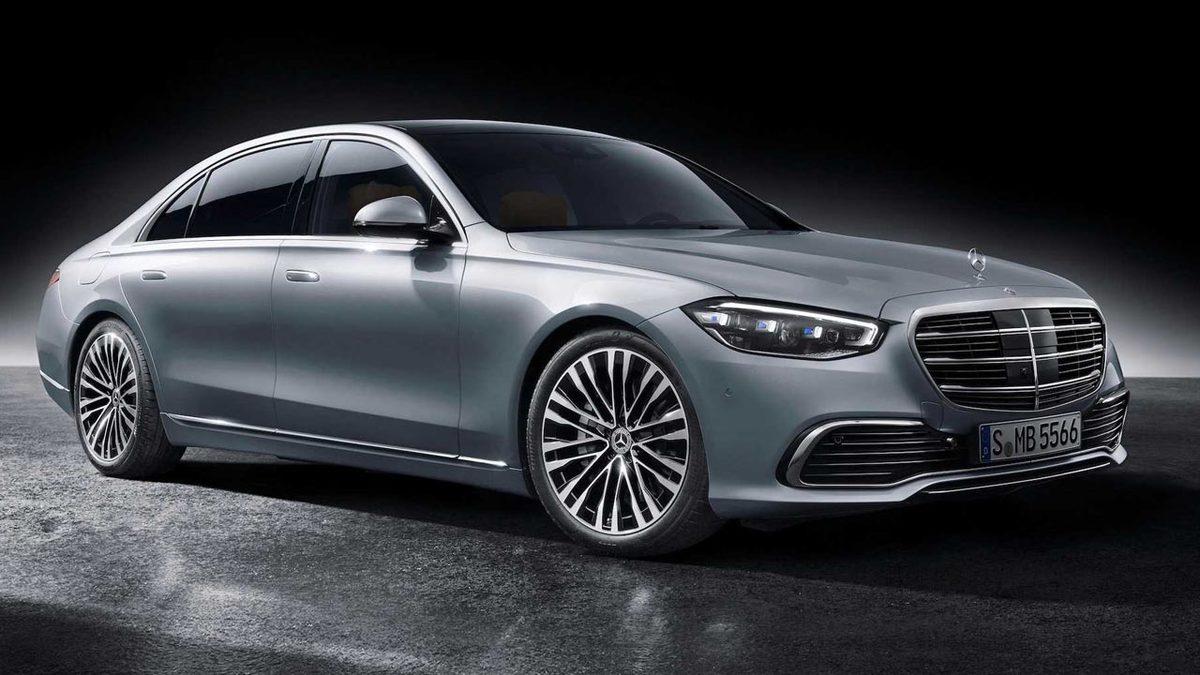 Bir Gecede 300 Bin TL Zam: Kasım 2021 Sıfır Otomobil Fiyatları Belli Oldu