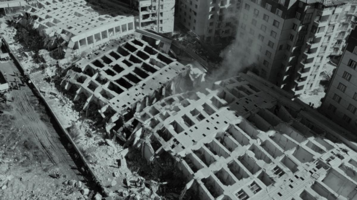 Hatay’da Çöken Rönesans Rezidans’ın Müteahhidi Yurt Dışına Kaçarken Yakalandı
