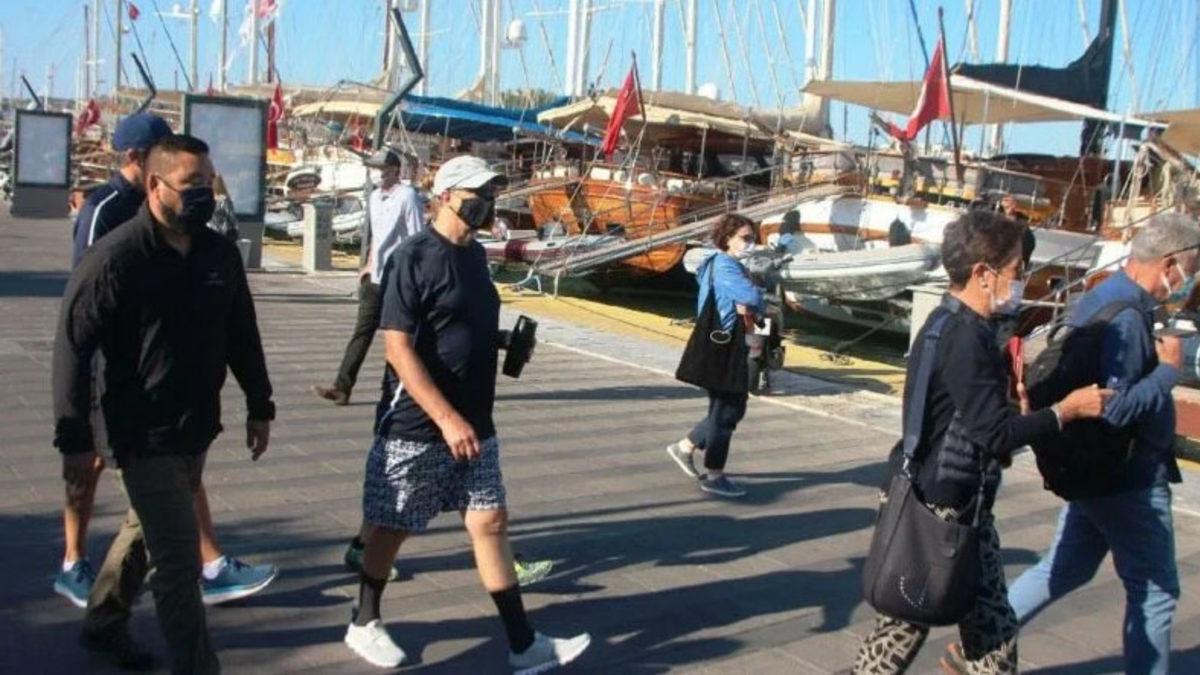 Komplo Teorileri Hazırlansın: Bill Gates’in Günlerdir Türkiye’de Olmasıyla İlgili Şaşırtan İddia