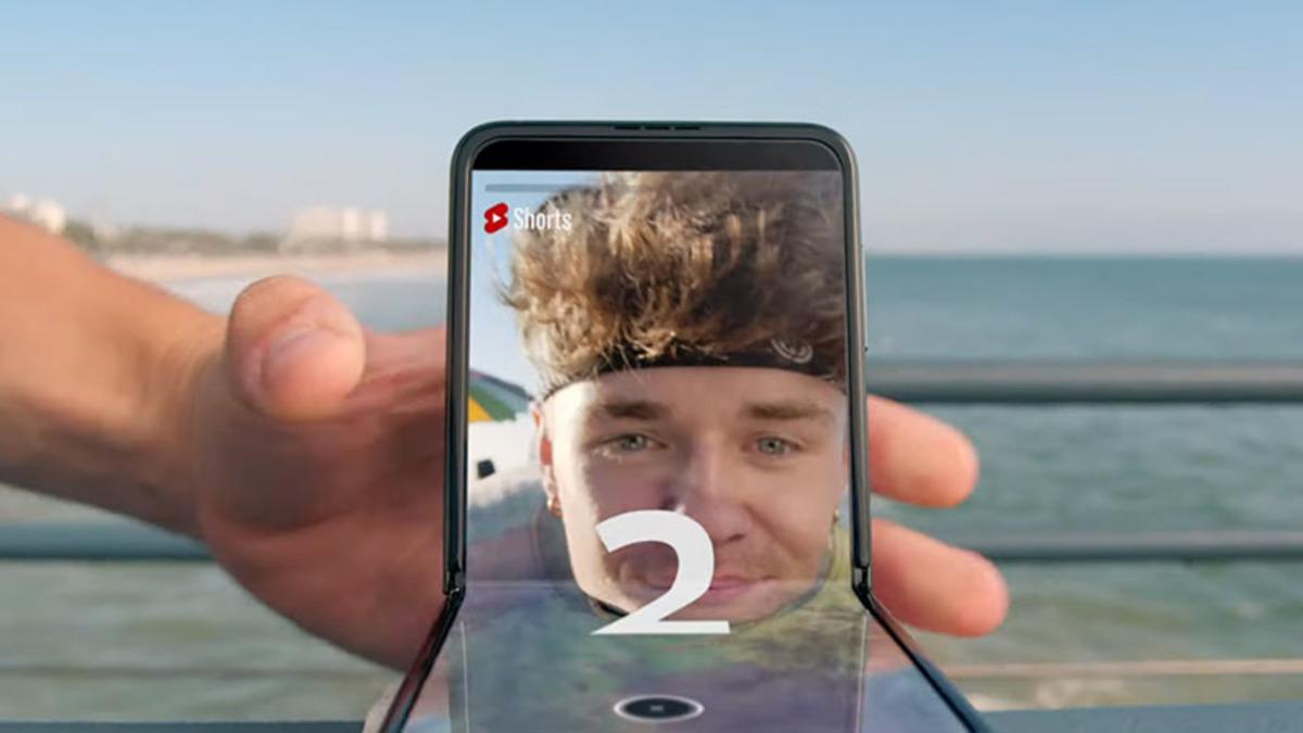 Samsung’dan Huawei’yi Kıskandıracak Galaxy Z Flip3/Fold3 Reklamı [Video]