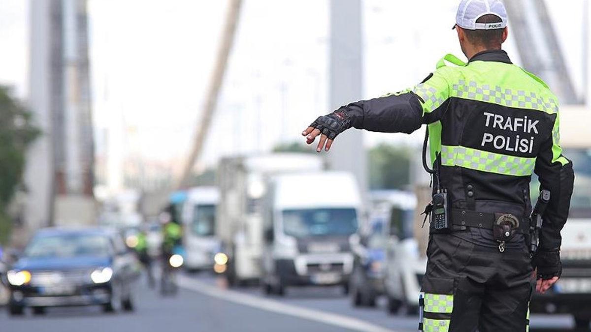 Kira Öder Gibi Ceza Ödeyeceğiz: 2022 Yılında Trafik Cezaları Ne Kadar Olacak?