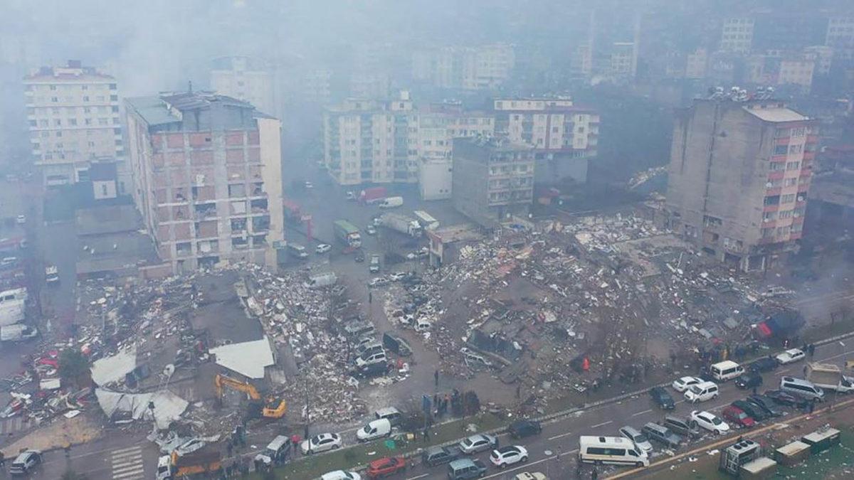 Deprem Bölgesinde Yıkılan ve ’Acil Yıkılması Gereken’ Toplam Bina Sayısı Açıklandı