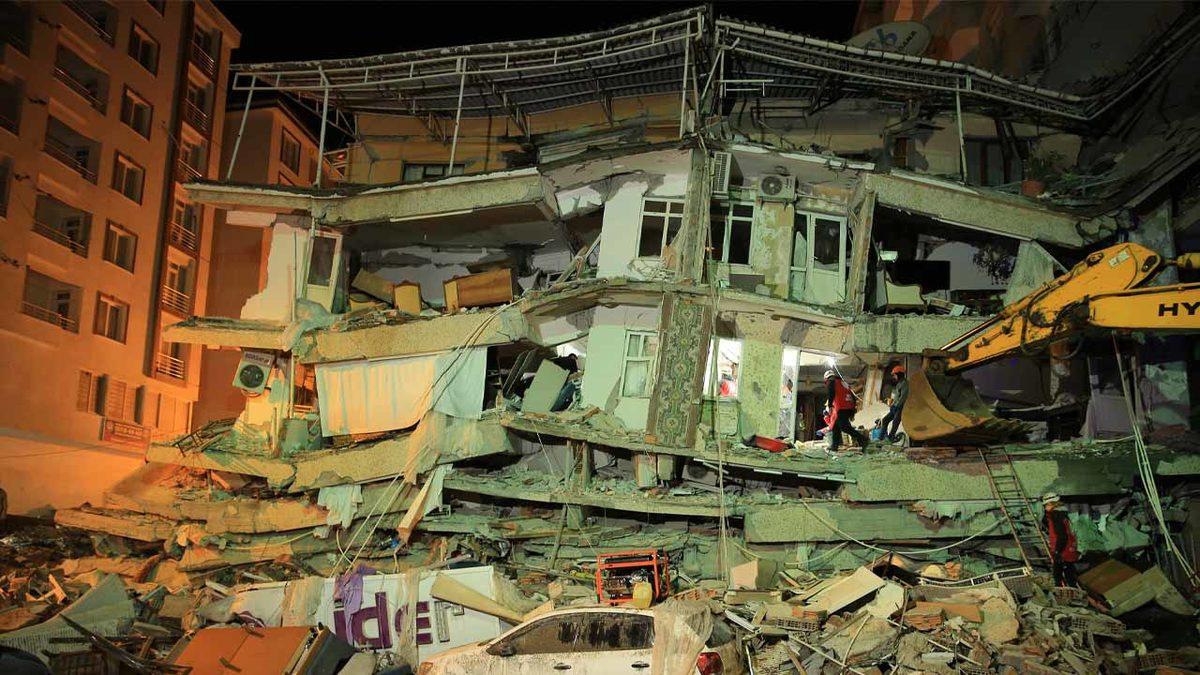 Deprem Bölgesinde Yıkılan ve ’Acil Yıkılması Gereken’ Toplam Bina Sayısı Açıklandı