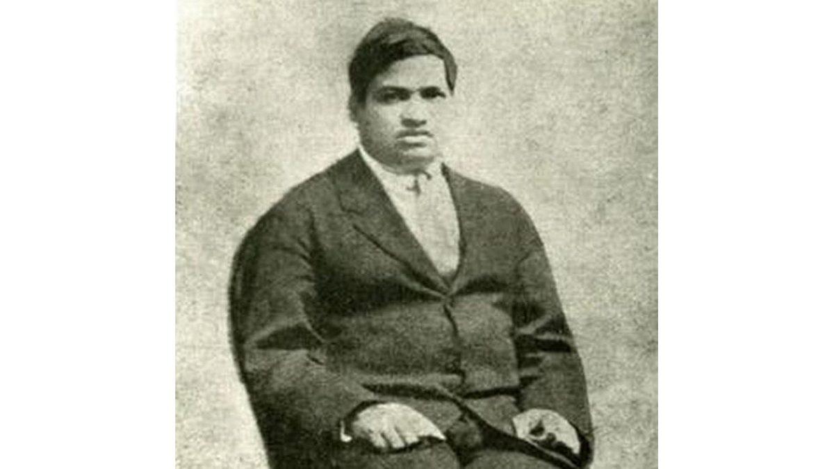 Yıllar Önce Oluşturduğu Formüller Sayesinde Bugün Kara Delik Hesaplamaları Yapılan Matematikçi Srinivasa Ramanujan’ın Filmlere Konu Olan Hikayesi