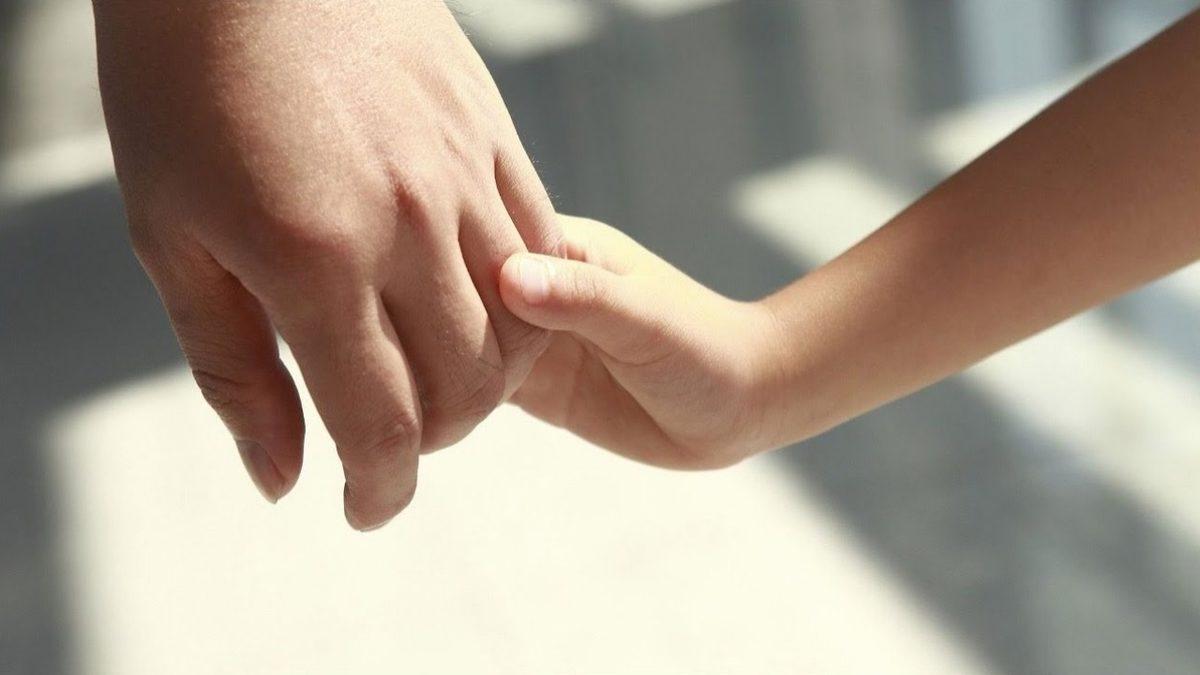 Depremzede Çocukları Evlat Edinmek İçin Hangi Şartlar Gerekiyor?